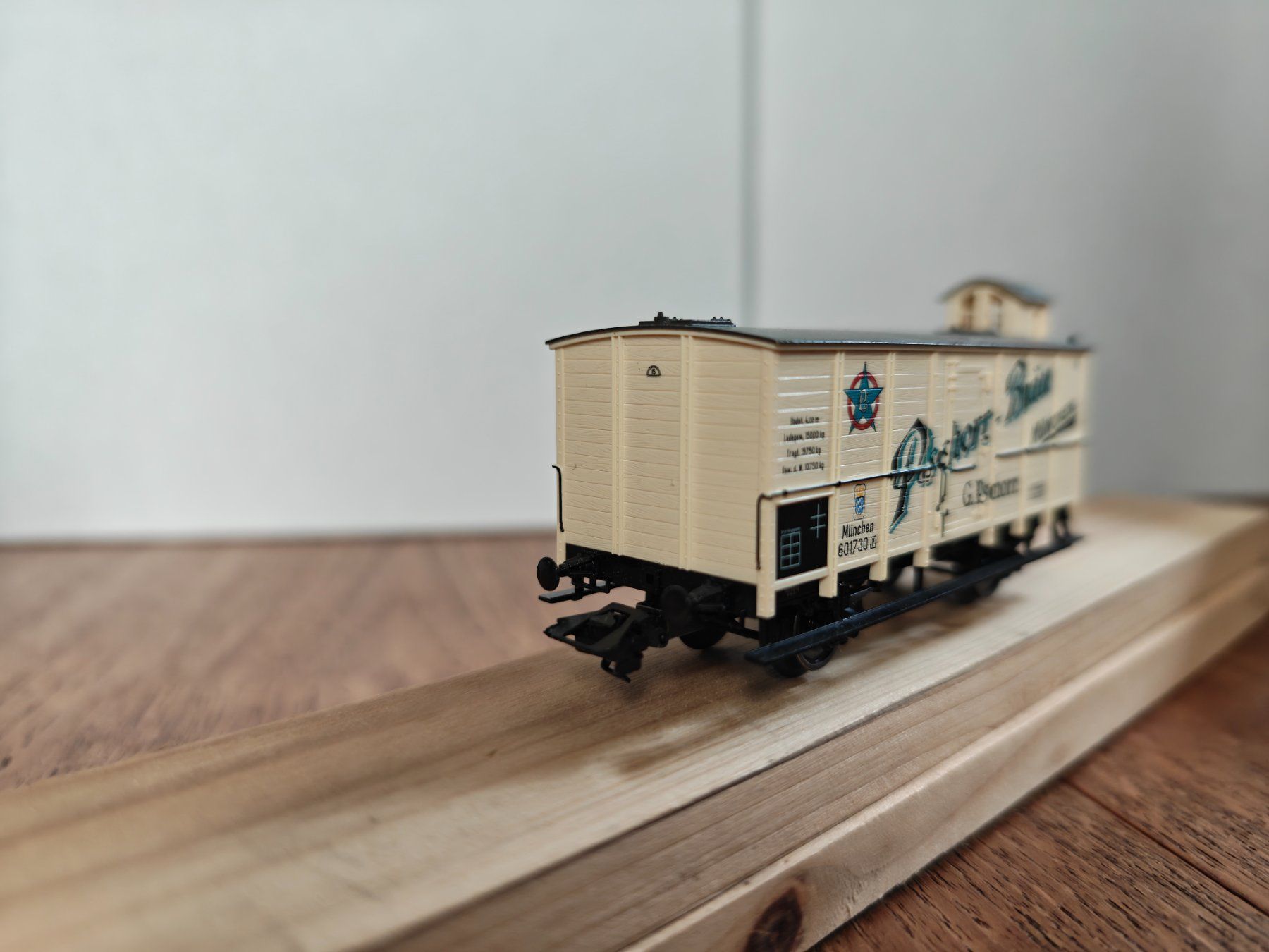 Trix Modelleisenbahnen: Trix H0 Kühlwagen AC – Gebraucht aus Bern von JGBahn 4