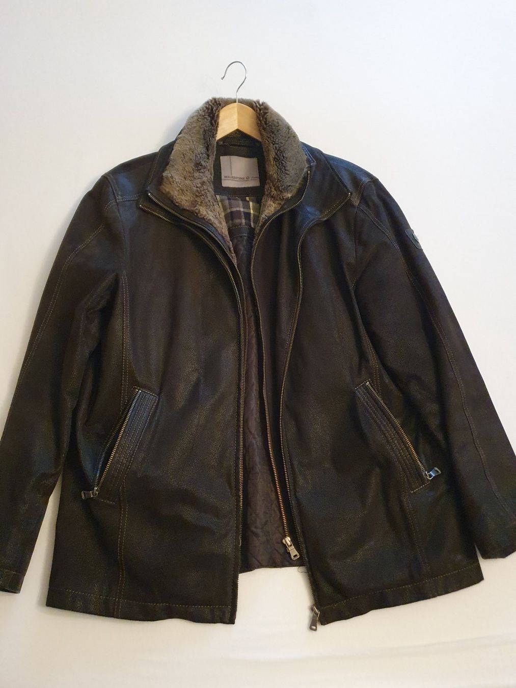 Giacche: Herren Lederjacke - Marke Milestone - Grösse 50 – Usato da Buchrain venduto da Cuchi8