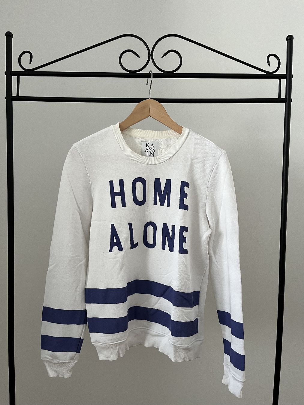 Maglioni & Felpe: Zoe Karssen Pullover "Home Alone" Gr. M, toller Hingucker! – Usato da Basel venduto da an_v7yj