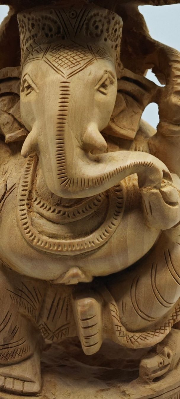 Sculture & Statue: Ganesha auf Thron - Buchsbaumholz /05 – Nuovo (secondo la descrizione) da Basel venduto da Shankar 1