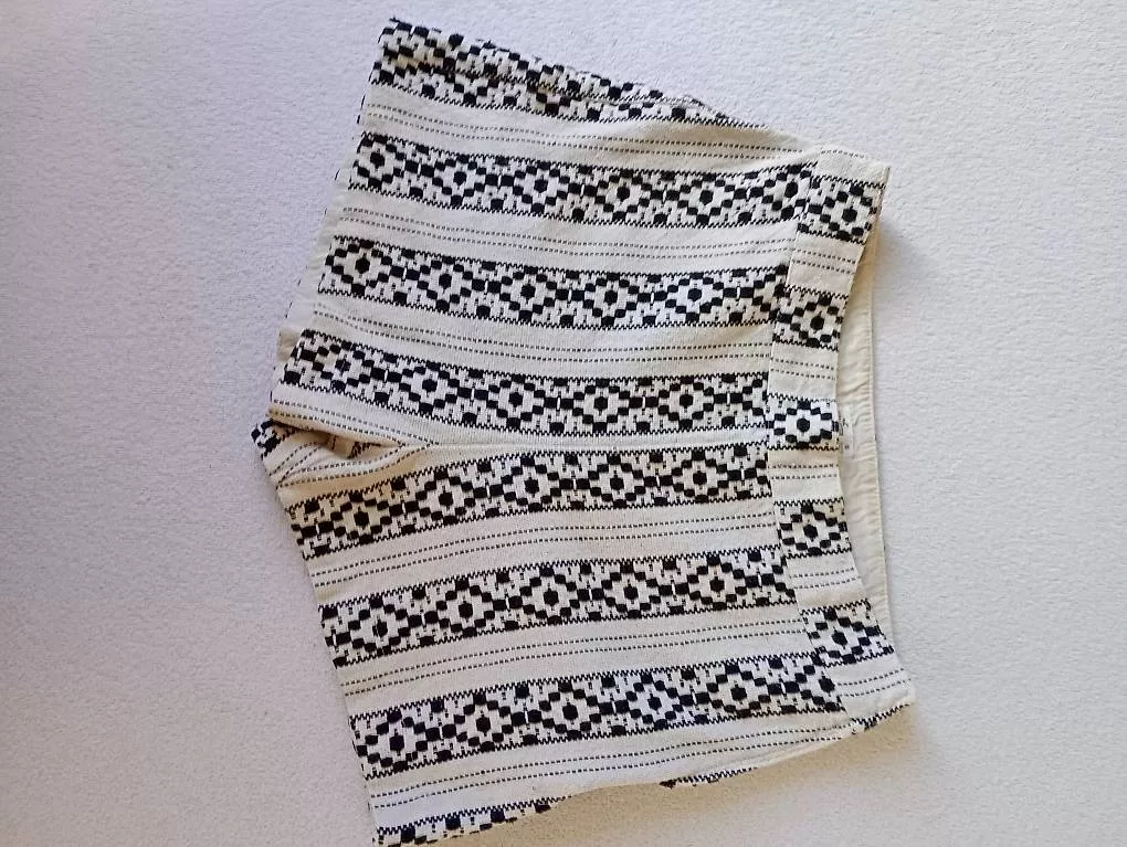 Pantaloni: Kurze hose – Usato da Gelterkinden venduto da leo_9z8m