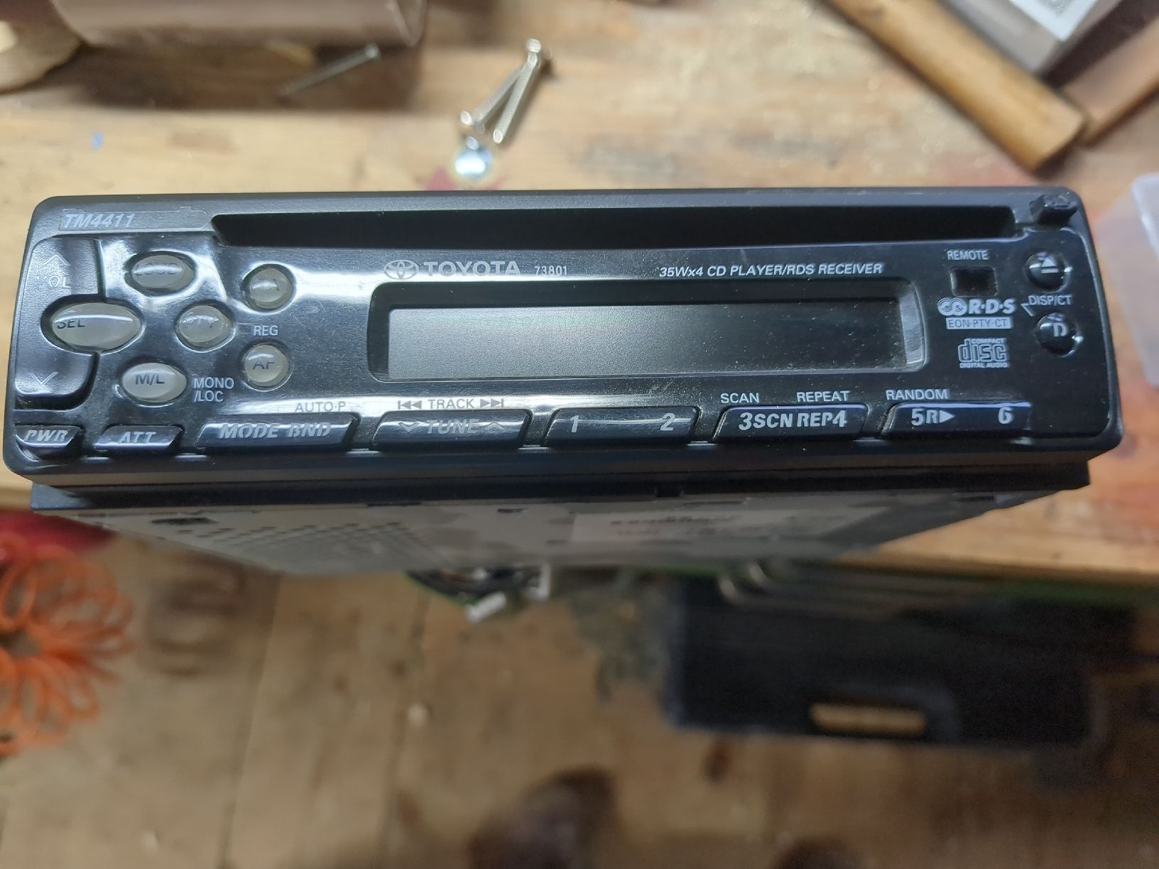 Panasonic Radio: Autoradio Toyota Corolla TM4411 – Usato da Grabs venduto da Mooi 1
