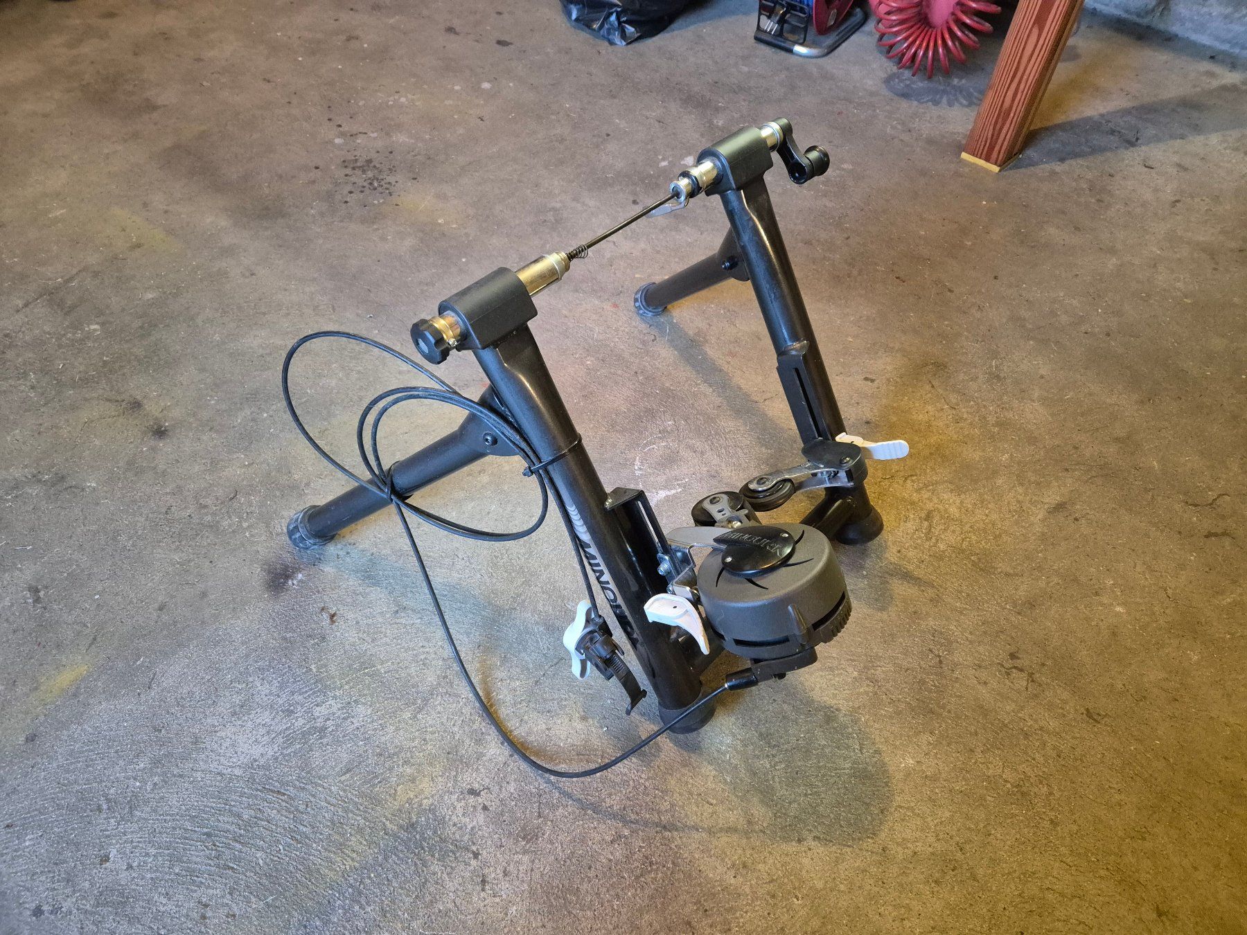 Hometrainer: Velo - Rollentrainer – Usato da Zell LU venduto da Energist 1