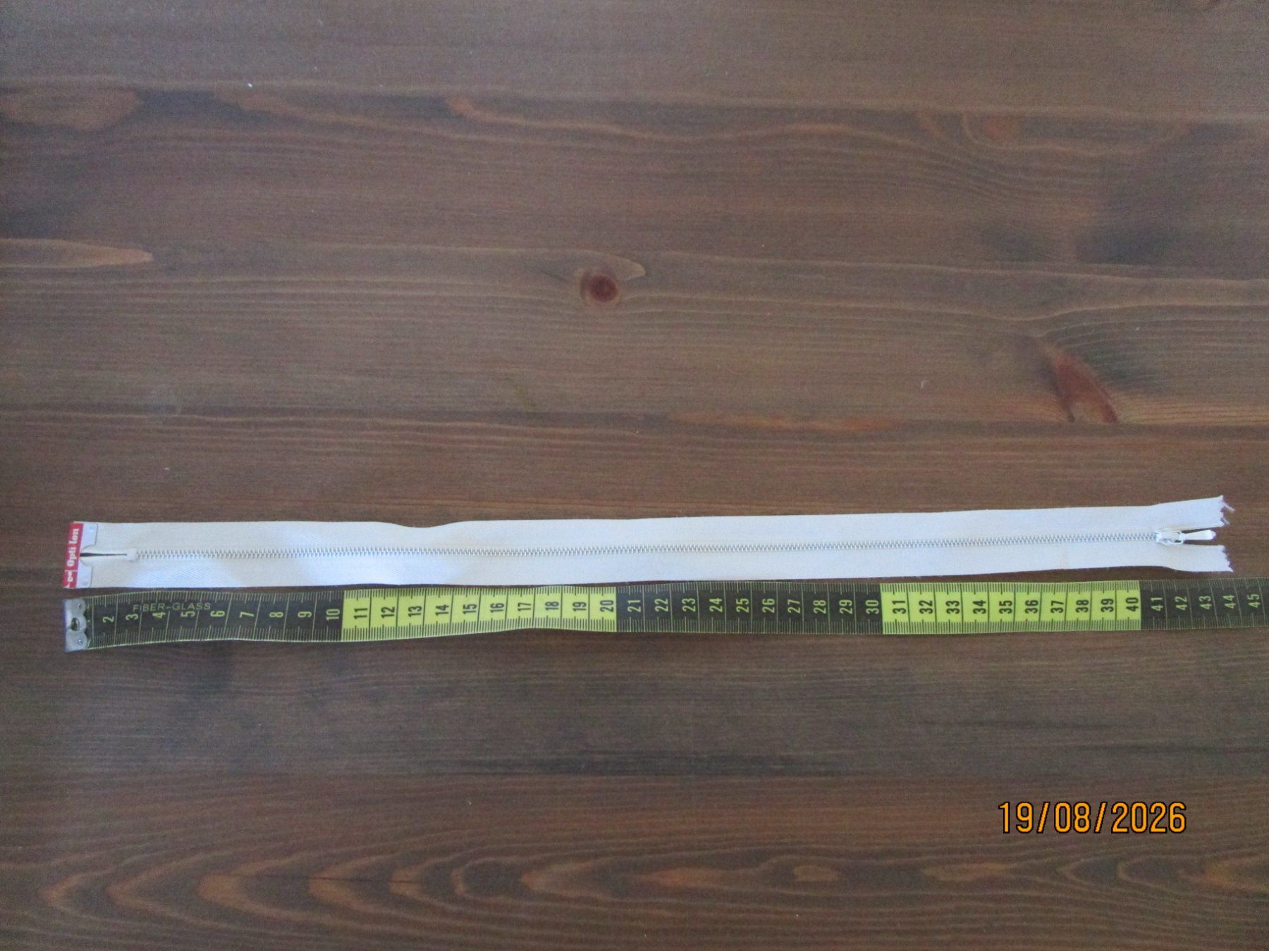 Riri Tessuti: 4  Reissverschlüsse 40cm – Nuovo (secondo la descrizione) da Birmenstorf AG venduto da Edelweiss25