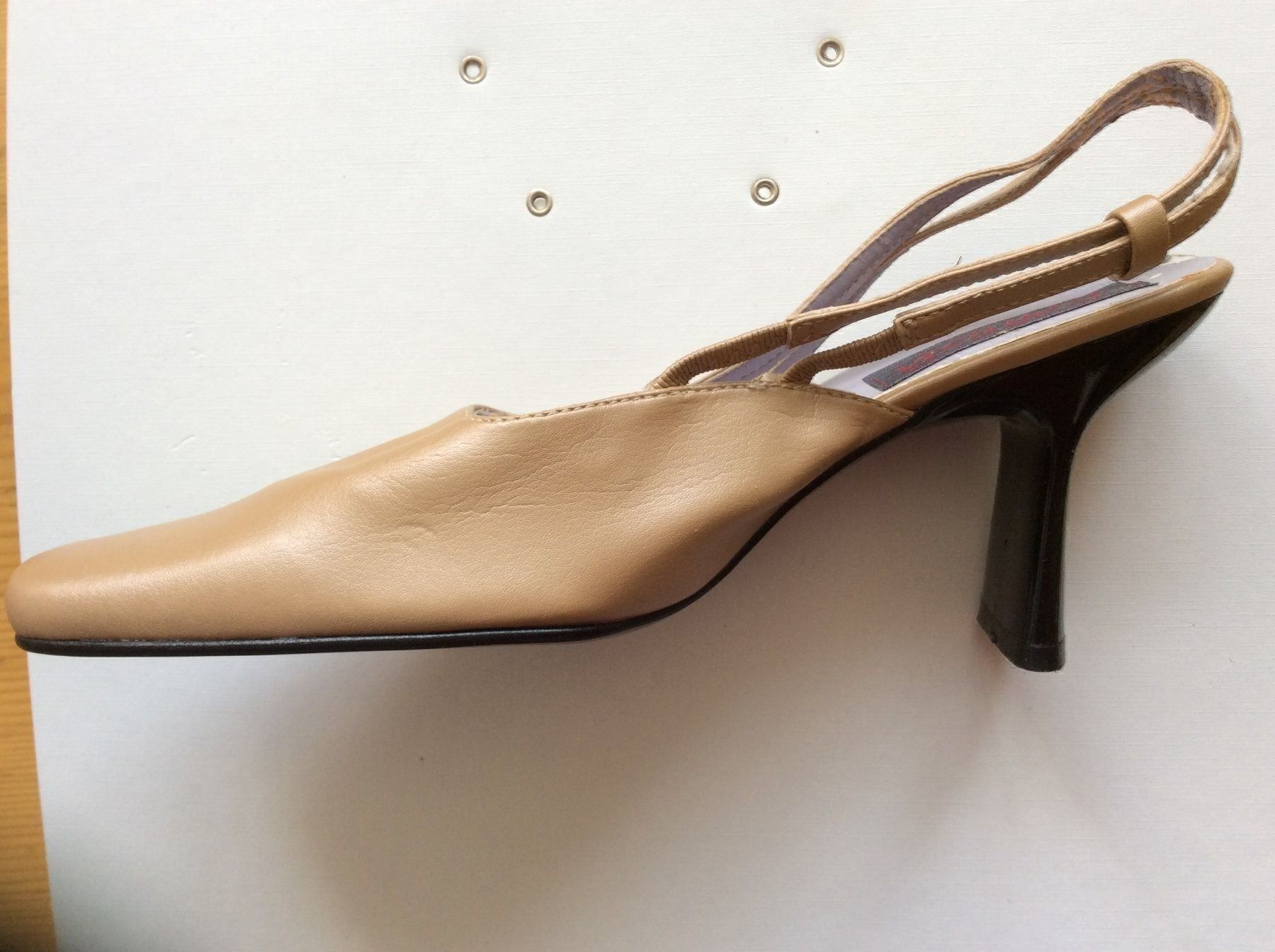 Scarpe da donna: Elegante Spanishe Kunstlederschuhe – Nuovo (secondo la descrizione) da Winterthur venduto da Kristiinag 4