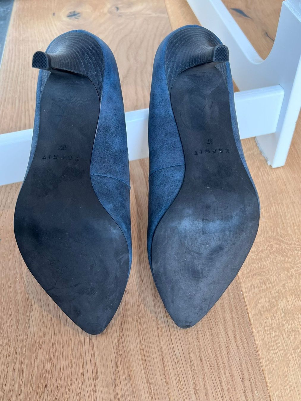 Esprit Scarpe da donna: Pumps Esprit - Gr. 37 - schöne Absatzschuhe – Nuovo (secondo la descrizione) da Bonaduz venduto da Luckymoss 2