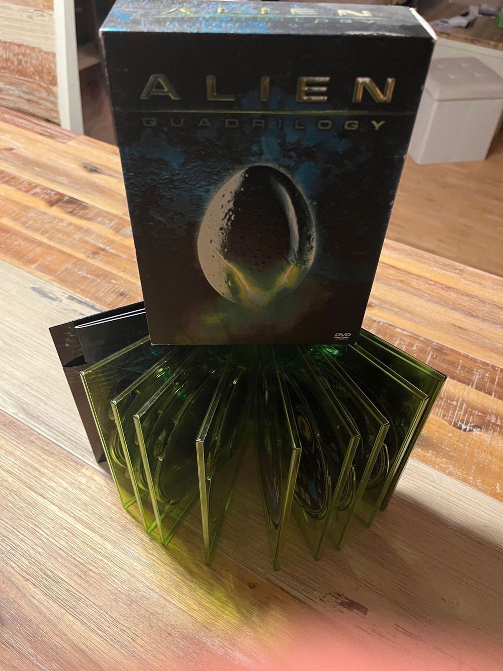 Tutti i DVDs: Alien Quadrilogy 9 DVDs – Usato da Lengnau BE venduto da ruefli85