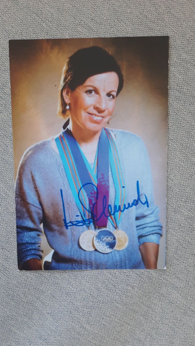 Autografi: Autogrammkarte Vreni Schneider – Usato da Schmerikon venduto da Olympia04