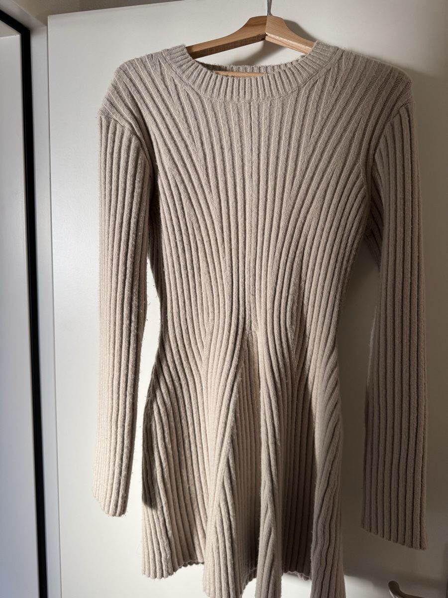 H&M Robes: H&M Strickkleid, beige, Gr. M – D'occasion à Rümlang par selina_koenig
