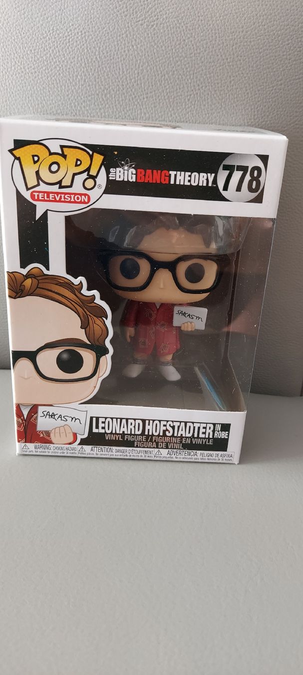 Funko Statuette: Funko Pop Leonard Hofstadter in Robe 778 – Nuovo e nell'imballaggio originale da Luzern venduto da 71memory