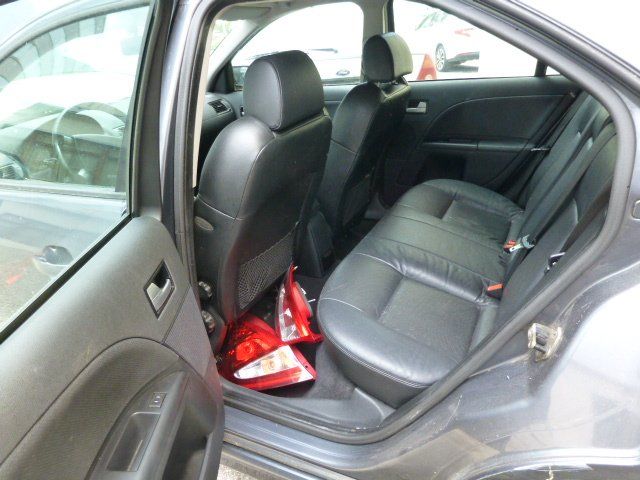 Ford Automobili: Ford Mondeo ST 220 – Usato da Couvet venduto da Geiser-Automobiles 5