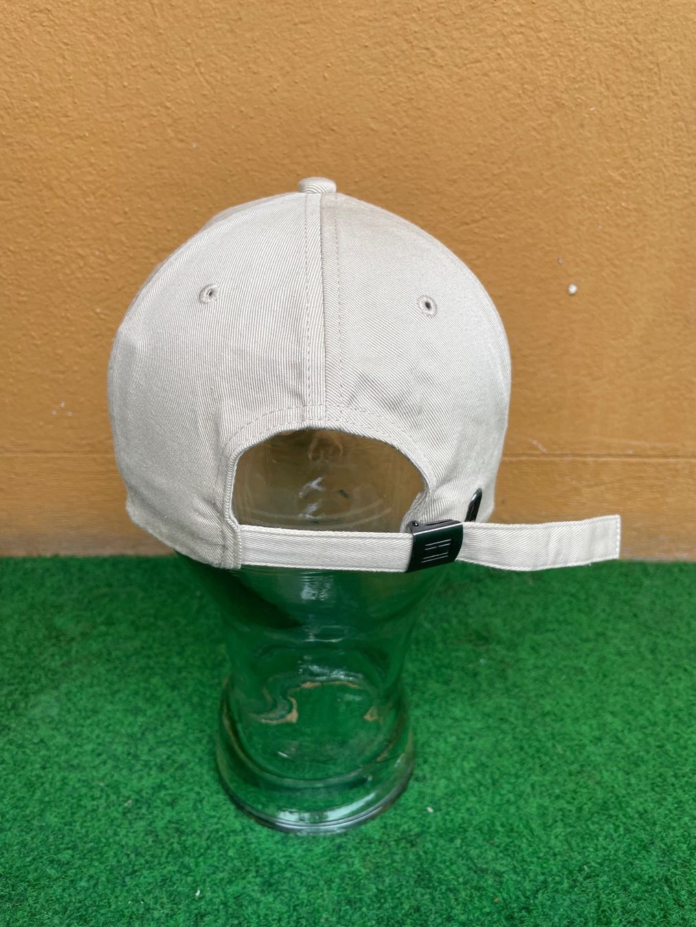Tommy Hilfiger Copricapi, berretti & cappellini: Tommy Hilfiger 6-Panel Cap – Usato da Zürich venduto da le_souk 2