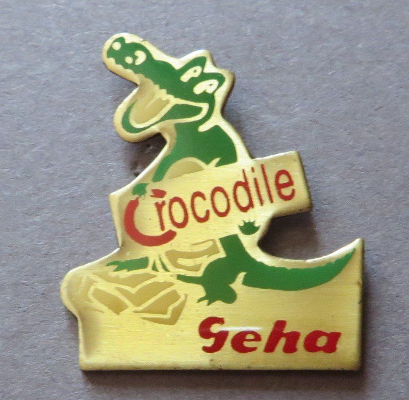 Placchette & Badge: PIN, Geha CROCODILE, KROKODIL – Usato da Neuhausen venduto da luckimucki