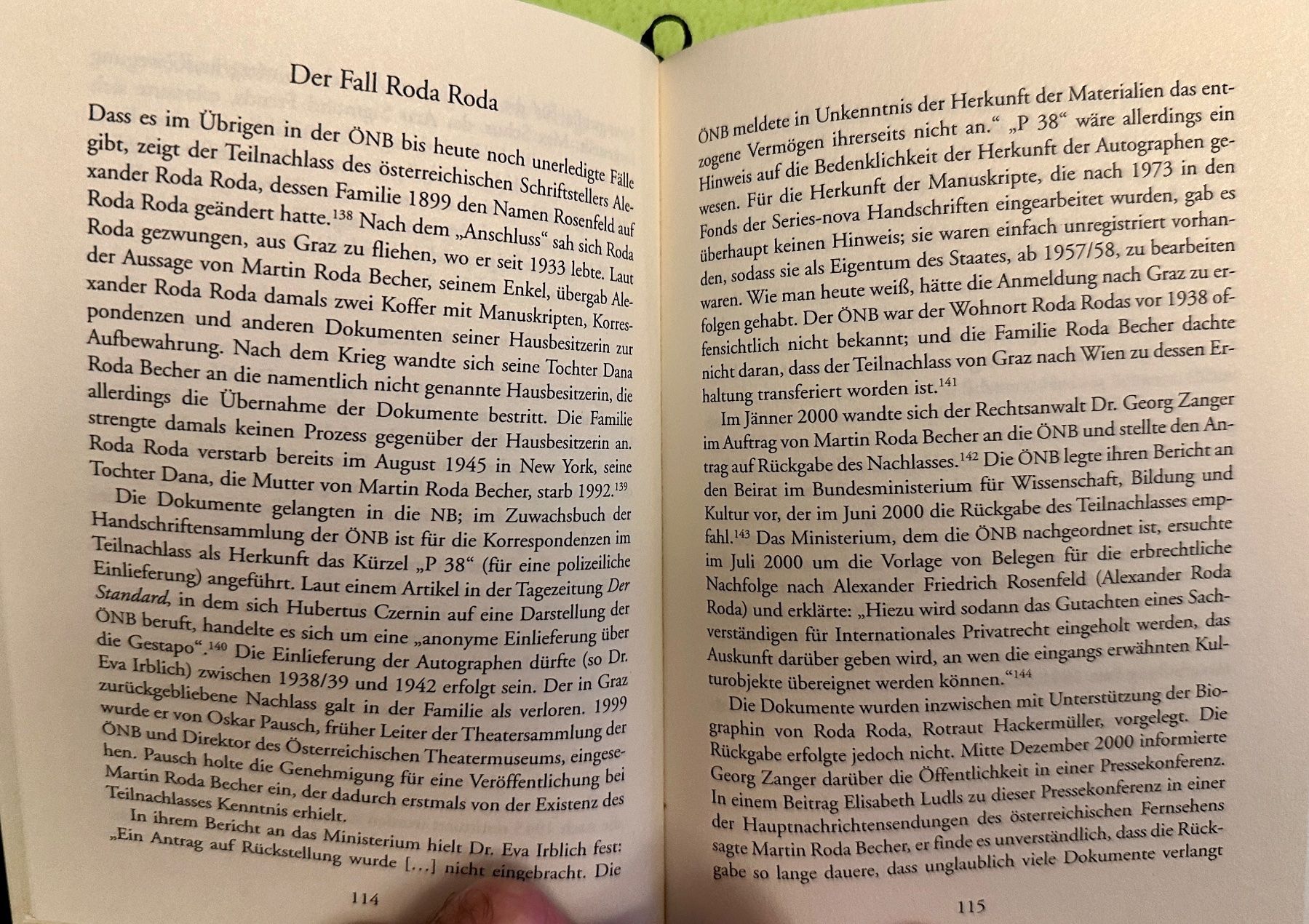 Libri: Evelyn Adunka: Der Raub der Bücher. – Usato da Zürich venduto da allp 6