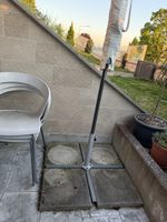 Sonnenschirmständer inkl. 4 Betonplatten zu verkaufen