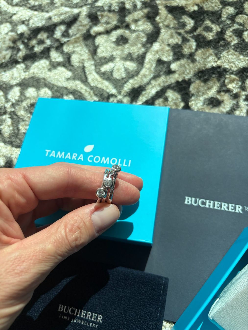 Ringe: 3 TAMARA COMOLLI BOUTON Solitaire Diamond Ring – 18K White – Neu (gemäss Beschreibung) aus Zumikon von Grenquila 3