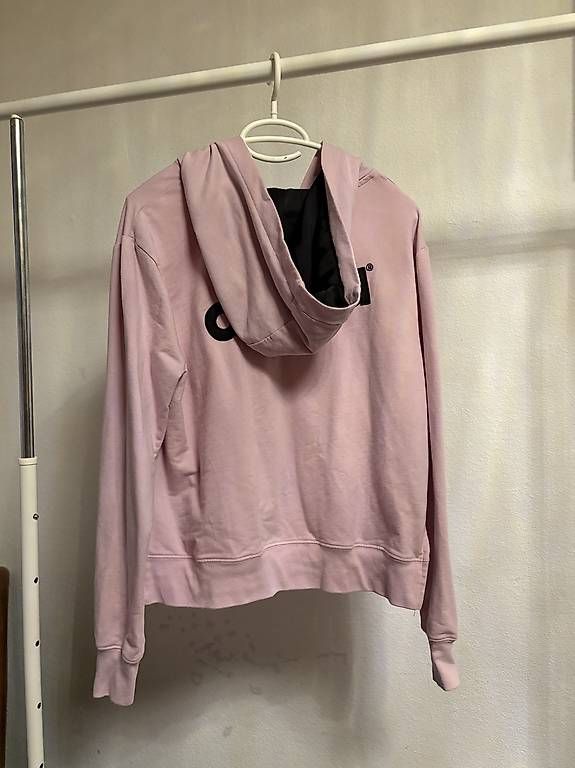 Maglioni & Felpe: Pink Dimensione Danza hoodie with black logo – Usato da Birsfelden venduto da Vic_toria 1