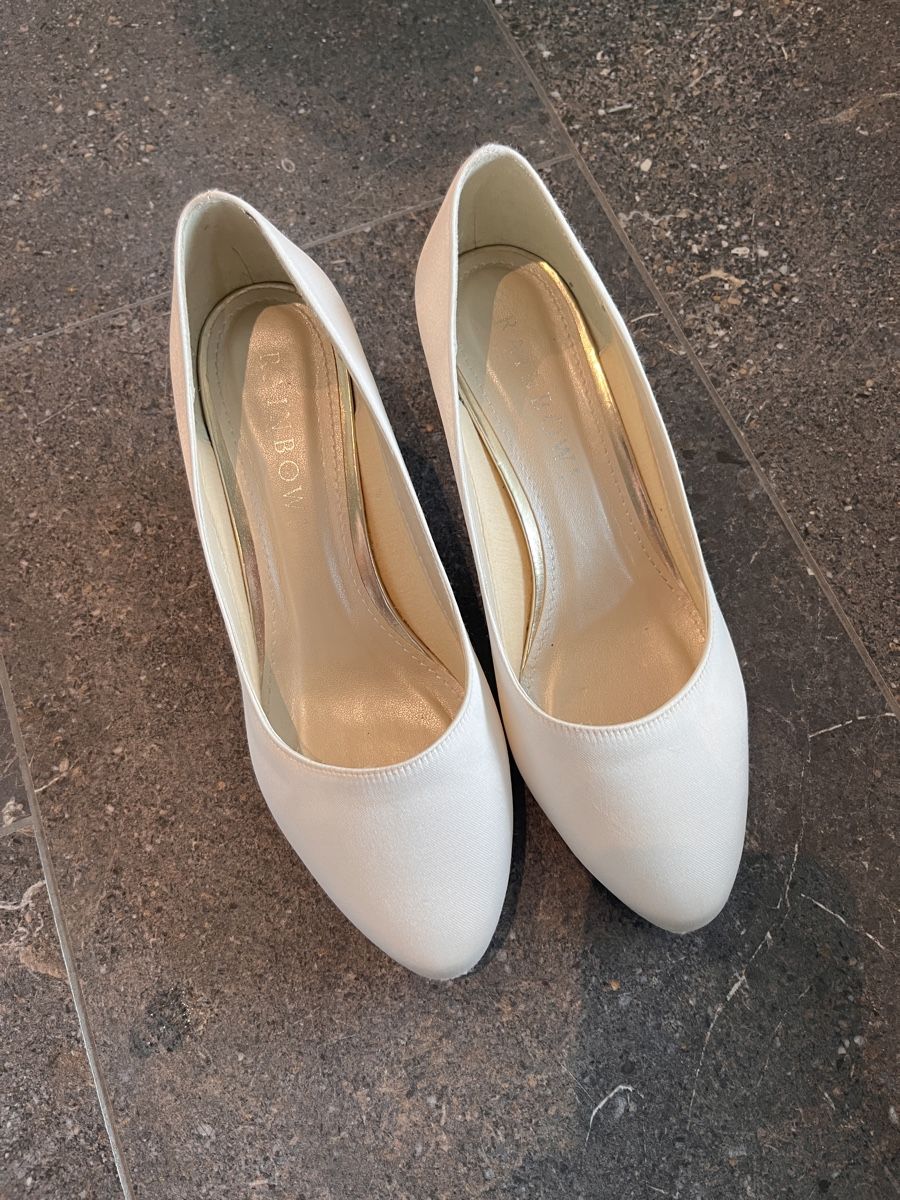 Scarpe da donna: Brautschuhe mit Absatz – Usato da Effretikon venduto da oli_8dmp