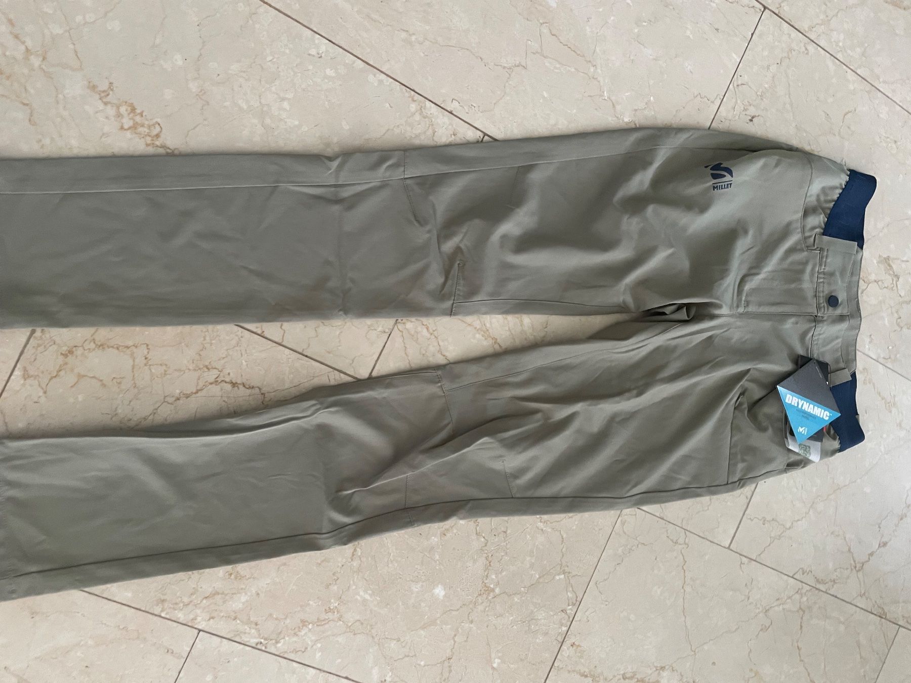 Millet Pantaloni: Millet Damen Wanderhose – Nuovo (secondo la descrizione) da Flüelen venduto da AU10