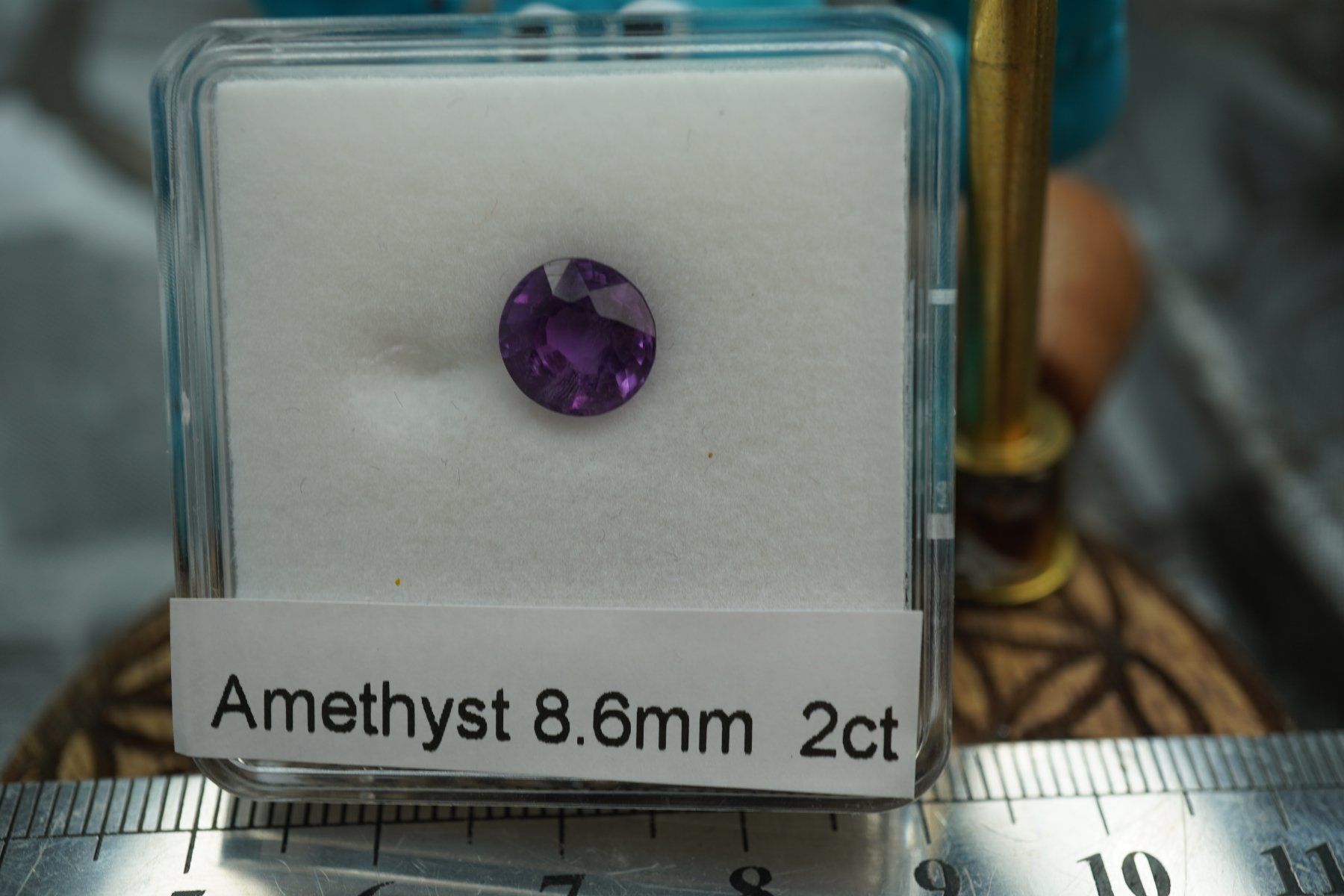 Pierres précieuses: Amethyst Facettiert      6mm   2ct   Räumung – Neuf avec emballage d'origine à Eschenbach SG par topstone