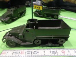 Half-Track   1/43 (ohne Box) Dinky No.822 France >  (WWM)
