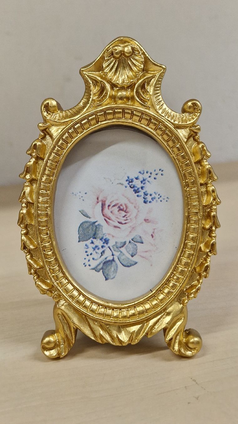 Cornici: Goldfarbener ovaler Bilderrahmen im Barockstil  – Nuovo (secondo la descrizione) da Herisau venduto da Antiques.AR