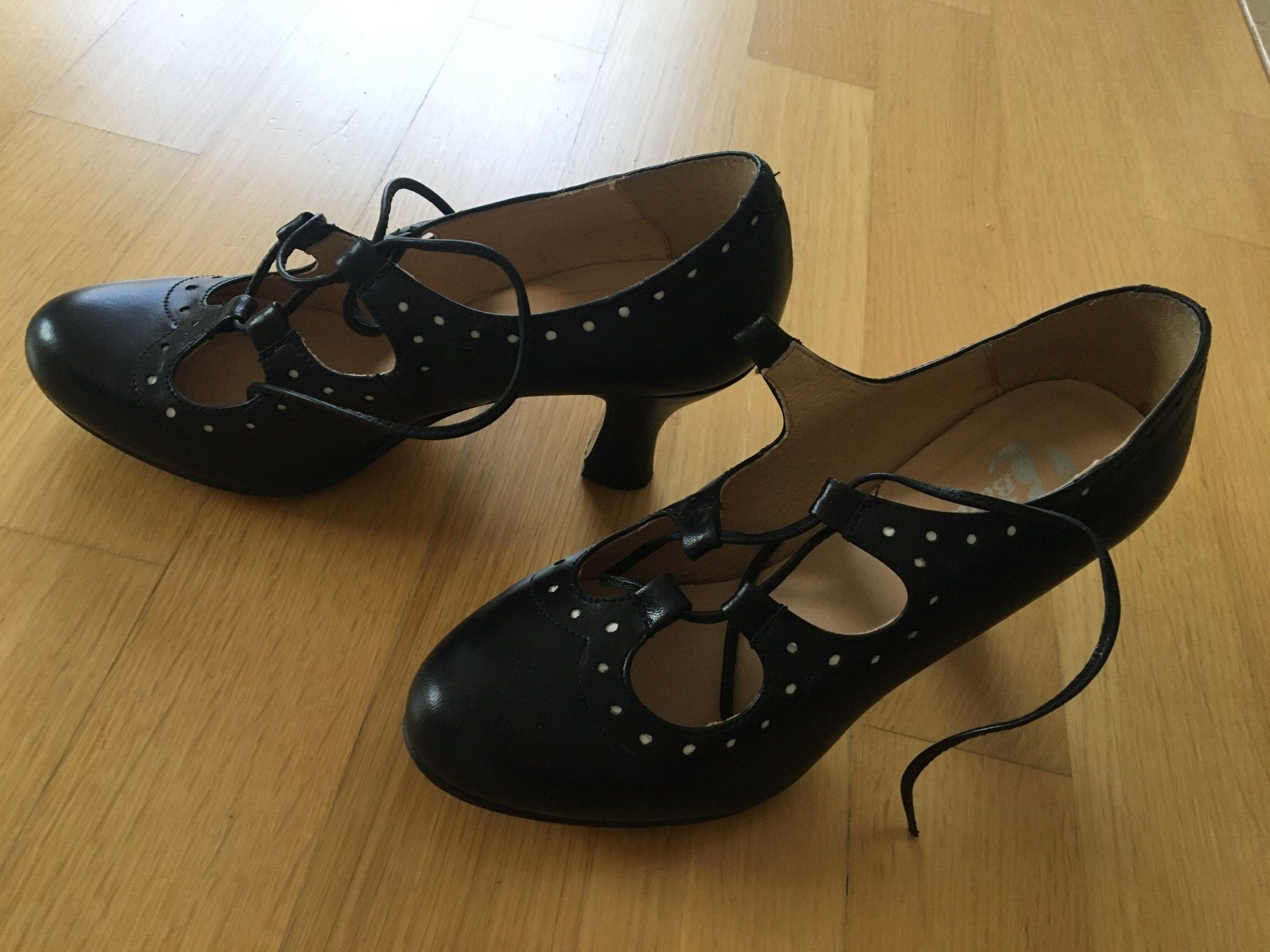 Scarpe da donna: Damenschuhe – Nuovo (secondo la descrizione) da Kriens venduto da cha_5yhb 3