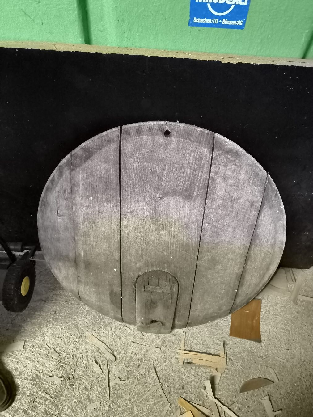 Sonstiges: Weinfassdeckel Eiche 88cm – Gebraucht aus Kölliken von BelzeBug