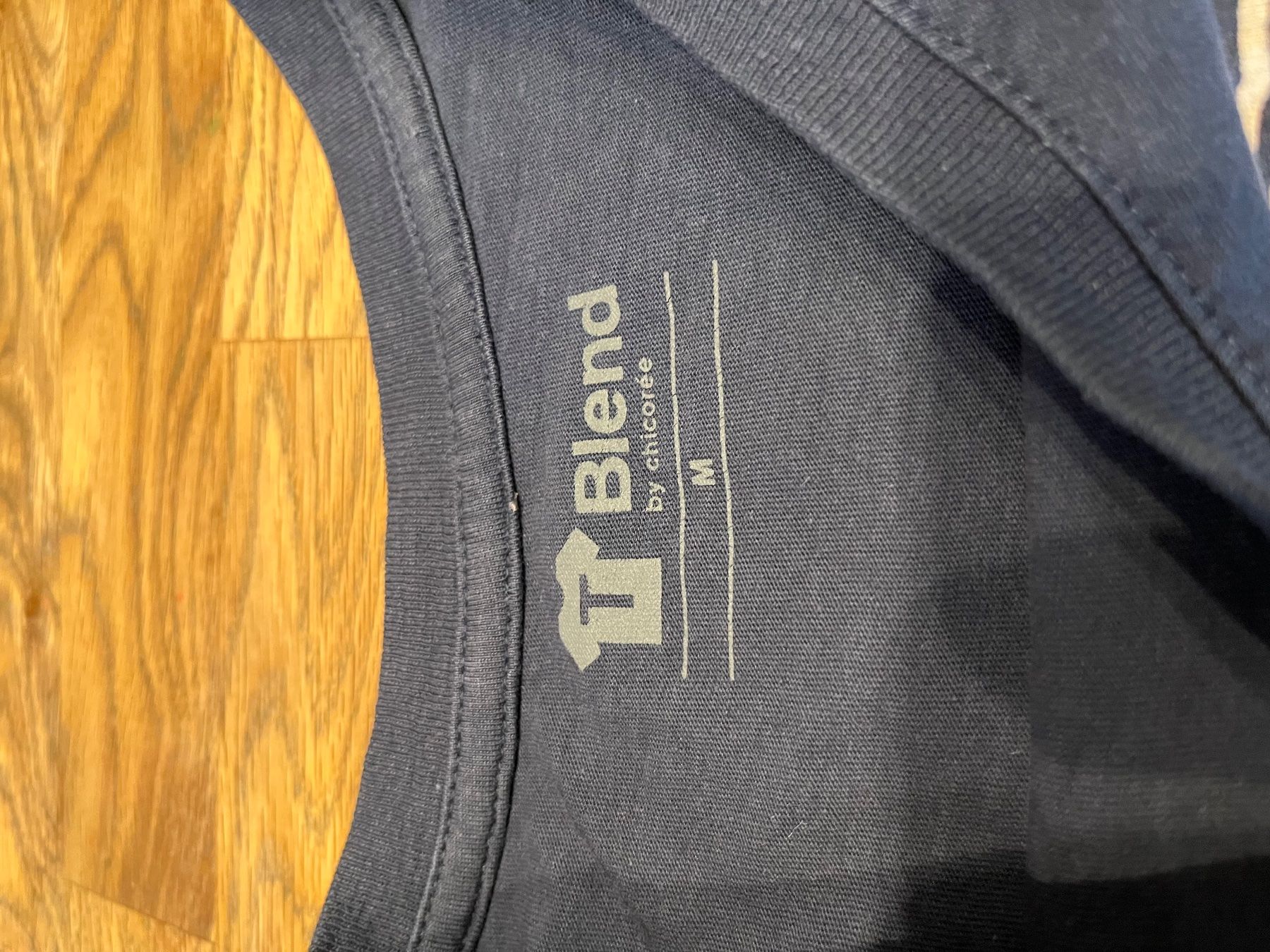 Blusen, T-Shirts & Tops: Shirt Gr.M – Gebraucht aus Oberdorf SO von sa-na 2