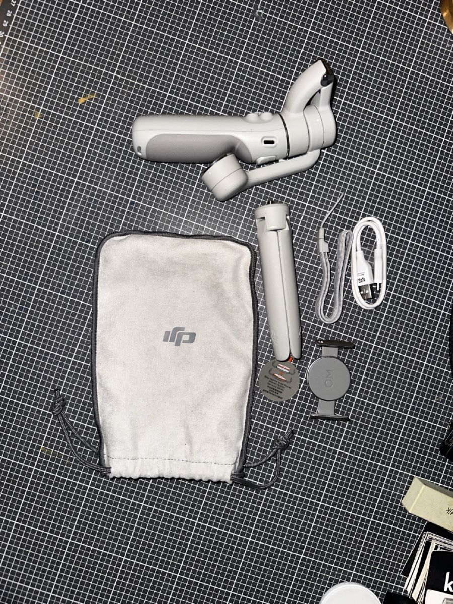 DJI Staffe: DJI Osmo mobile 5 Gimbal – Nuovo (secondo la descrizione) da Zürich venduto da hus_2sc5 1