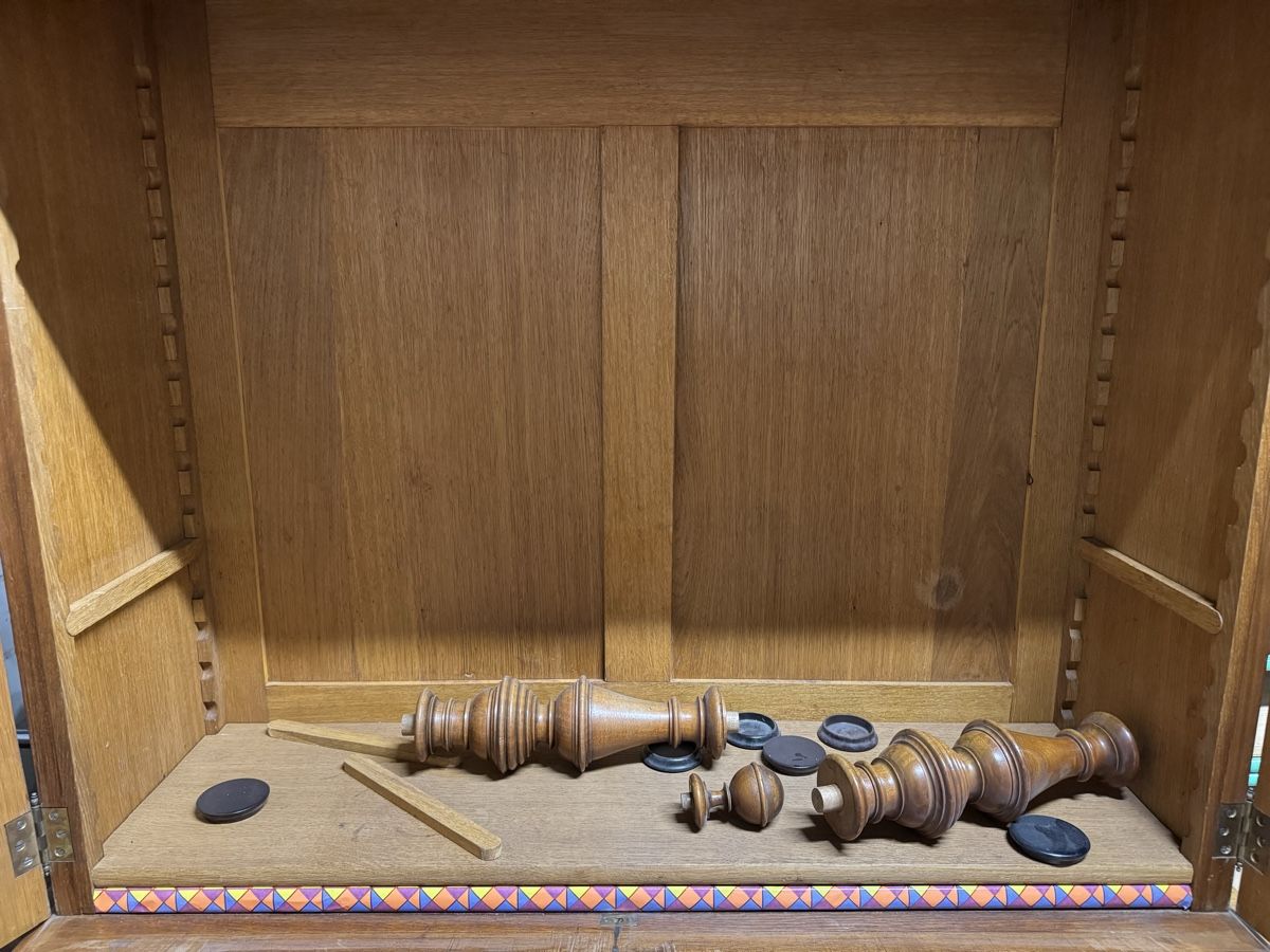 Credenze: Schrank / Buffet / Kommode Nussbaumholz, Antik – Usato da Zürich venduto da Nobs1 3