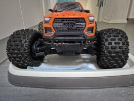 Der ARRMA® GRANITE™ 4X4 3S BLX-Monstertruck