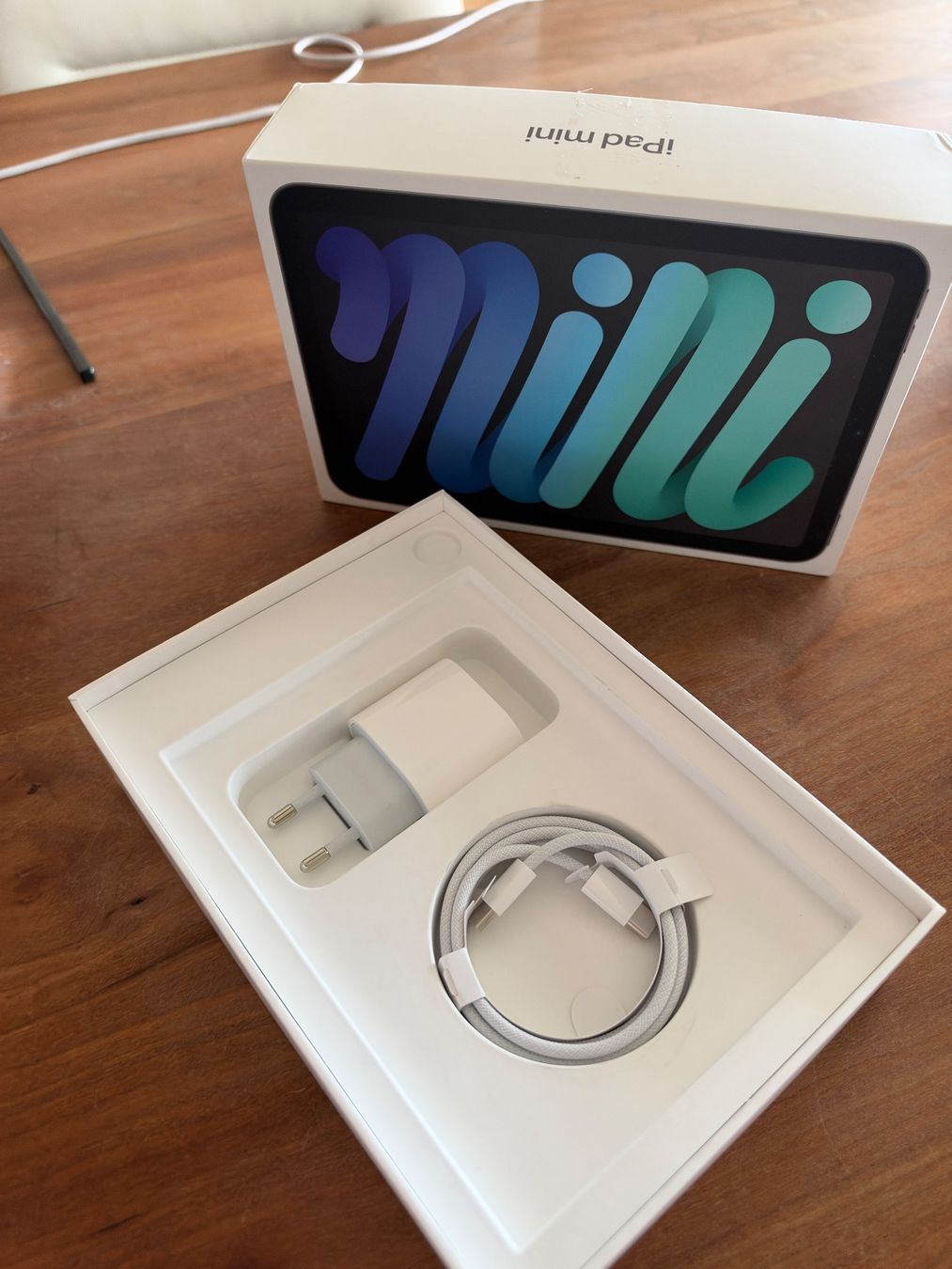 Apple Tablet PC: Apple iPad mini 2021 – Usato da Männedorf venduto da iSuisse