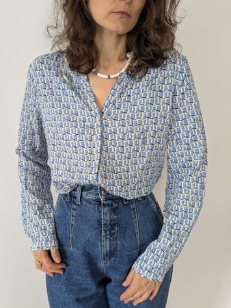 Damen Bluse Lebek blau gemustert Viskose Grösse 40