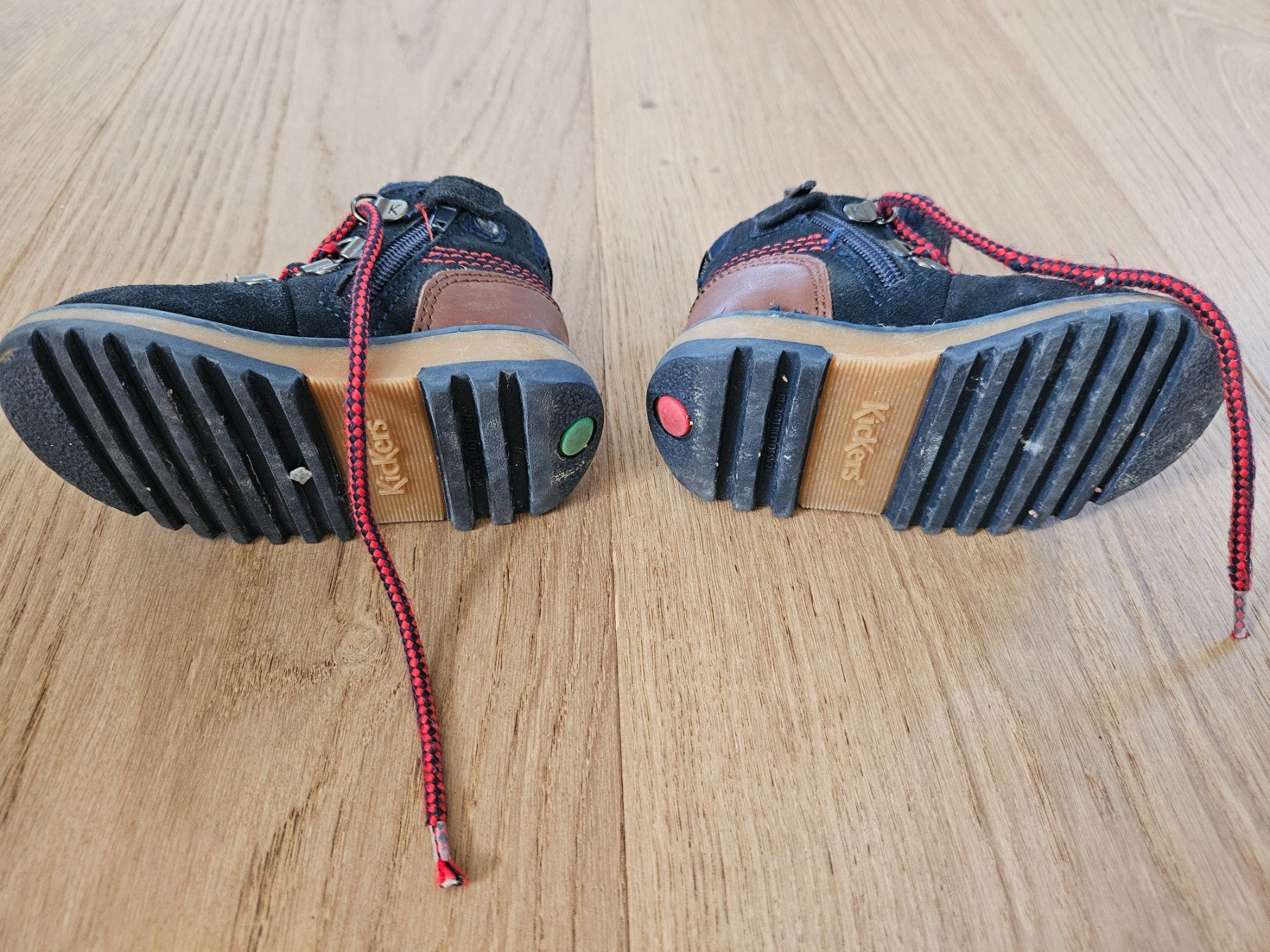 Kickers Chaussures garçon: Kickers Schuhe Kinder – D'occasion à Cham par gr80 1