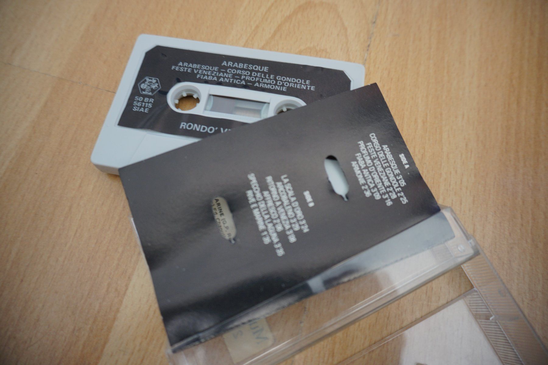Musicassette: Rondo Veneziano Arabesque Kassette – Usato da Zürich venduto da einalemjena 1