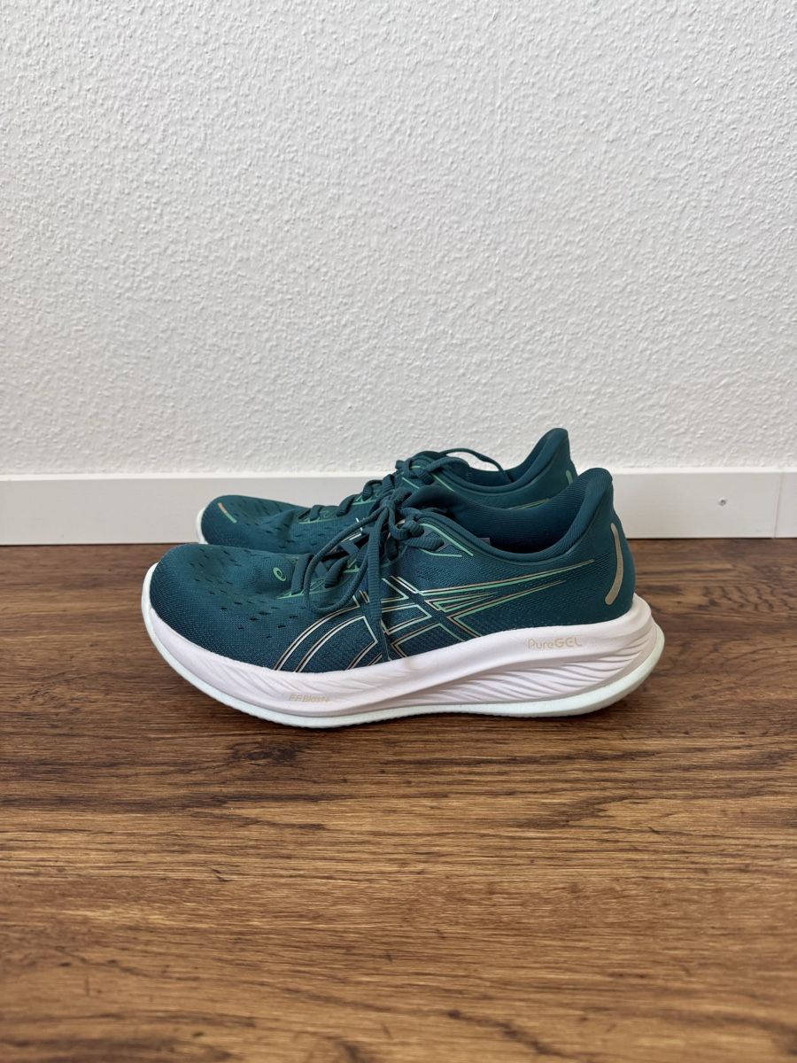 Asics Herrenschuhe: ASICS Gel-Cumulus - 41.5 – Gebraucht aus Liestal von STUDIO_0 2