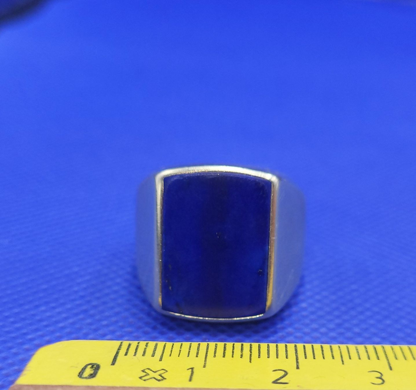 Anelli: Gold 585 Massiv Ring Mit Lapislazuli – Usato da Wald ZH venduto da Aniade 2