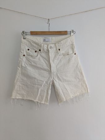 Zara Jeans Shorts, Weiss, Gr. 34, Top Zustand für Sommer!