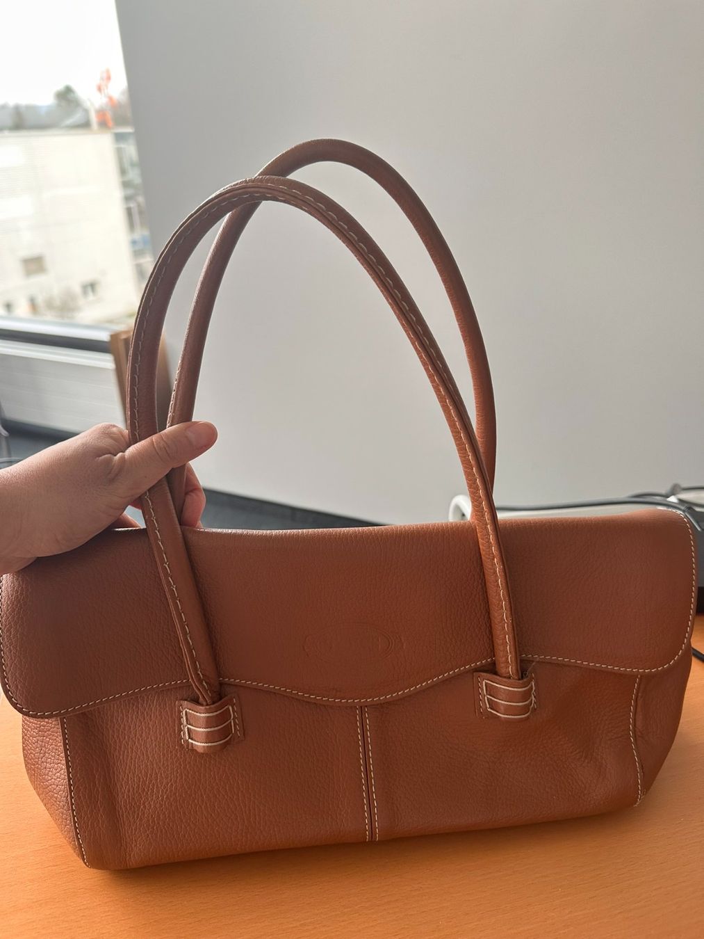 Tod'S Taschen für Damen: East-West-Bag: Corniche Wave von TOD'S – Gebraucht aus Oberembrach von Well_Curated 1