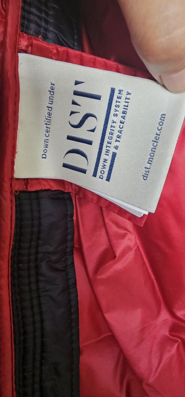 Gilet & Giacche: Moncler Gillet Authentic – Usato da La Tour-de-Peilz venduto da mcp_w7rw 1