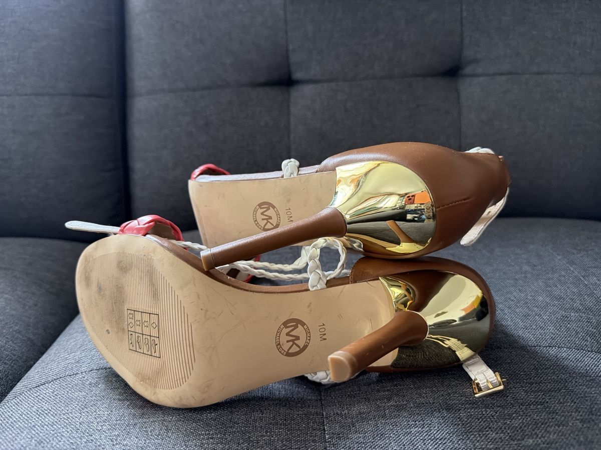 Michael Kors Damenschuhe: Escarpin Michael Kors ( 10M ) – Gebraucht aus Hittnau von Pat_yl7f 2