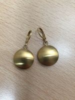Boucles d’oreilles rondes