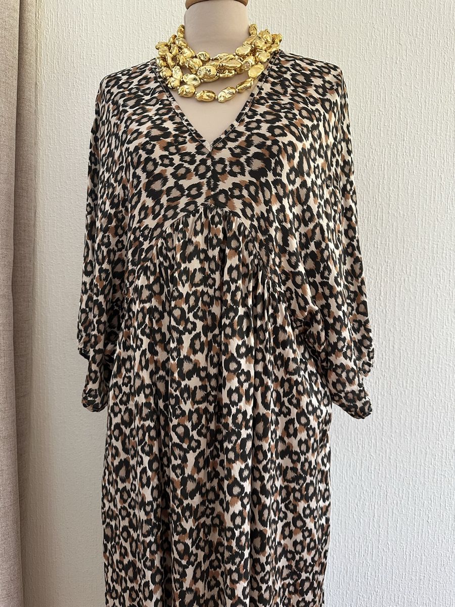 Kleider: Robe longue imprimé léopard 100% Viscose – Gebraucht aus Châtelaine von Alexandra.jankowski 1