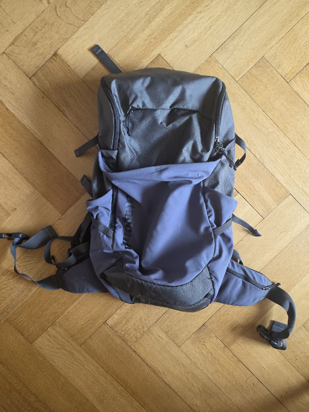 Patagonia Zaini: Rucksack Patagonia S/M grau-blau – Usato da Zürich venduto da rom_sxz2