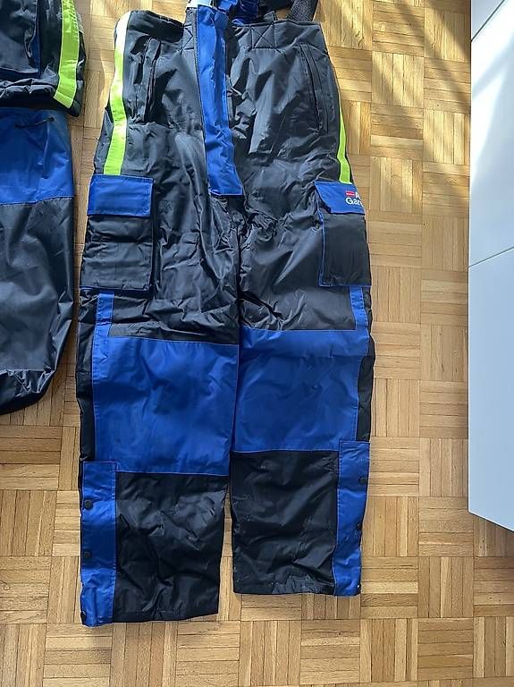 Completi: Abu Garcia Floatation Suit, Grösse M – Usato da Kloten venduto da Cer0 1
