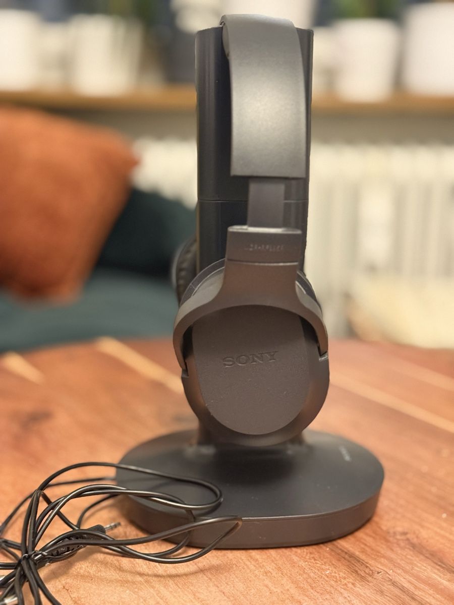 Sony Cuffie: Sony Kopfhörer – Nuovo (secondo la descrizione) da Basel venduto da zukk_ 1