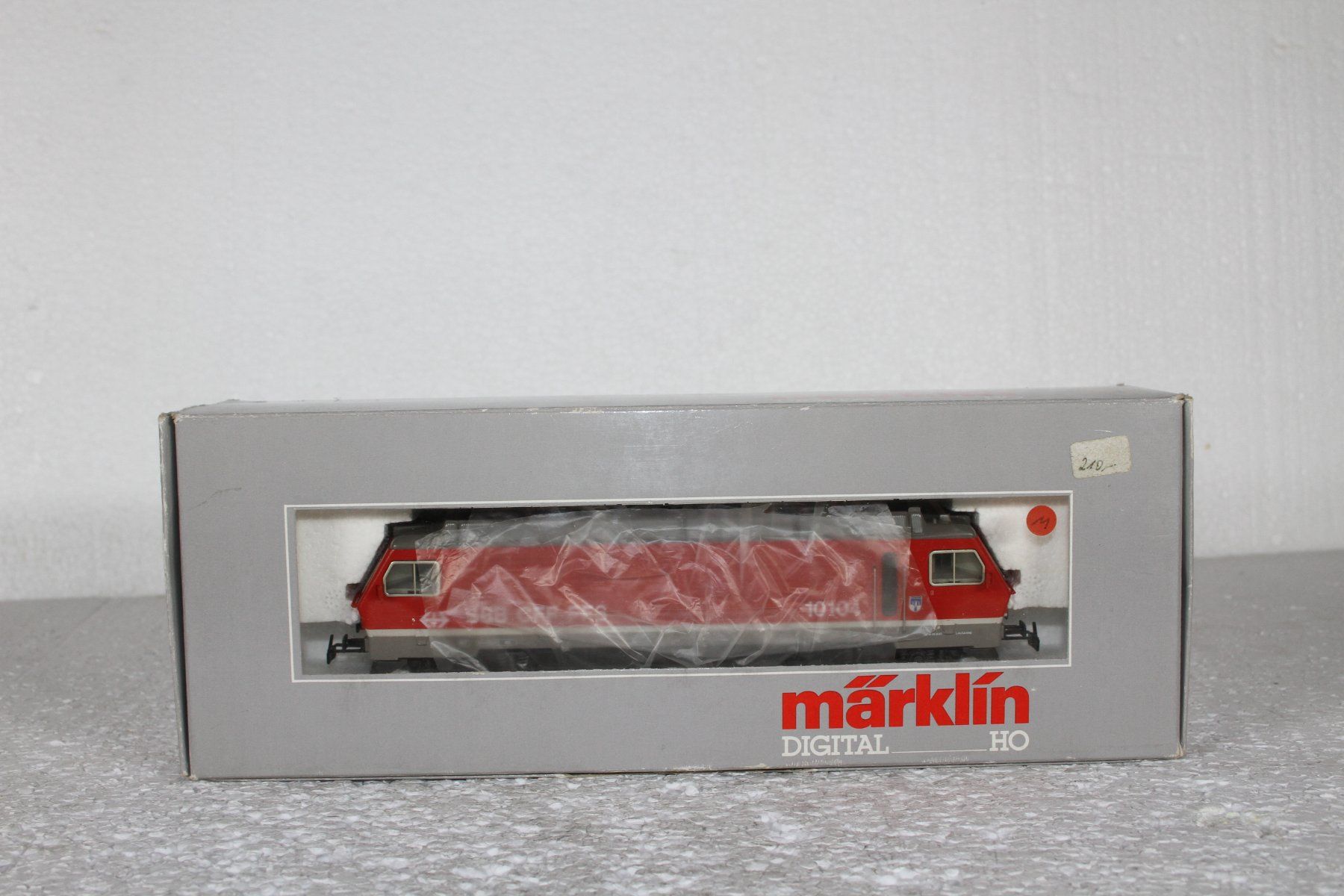 Märklin Modellini di ferrovie: Märklin 3623 SBB Re 4/4, 446 digital – Usato da Triesen venduto da gleis8 9