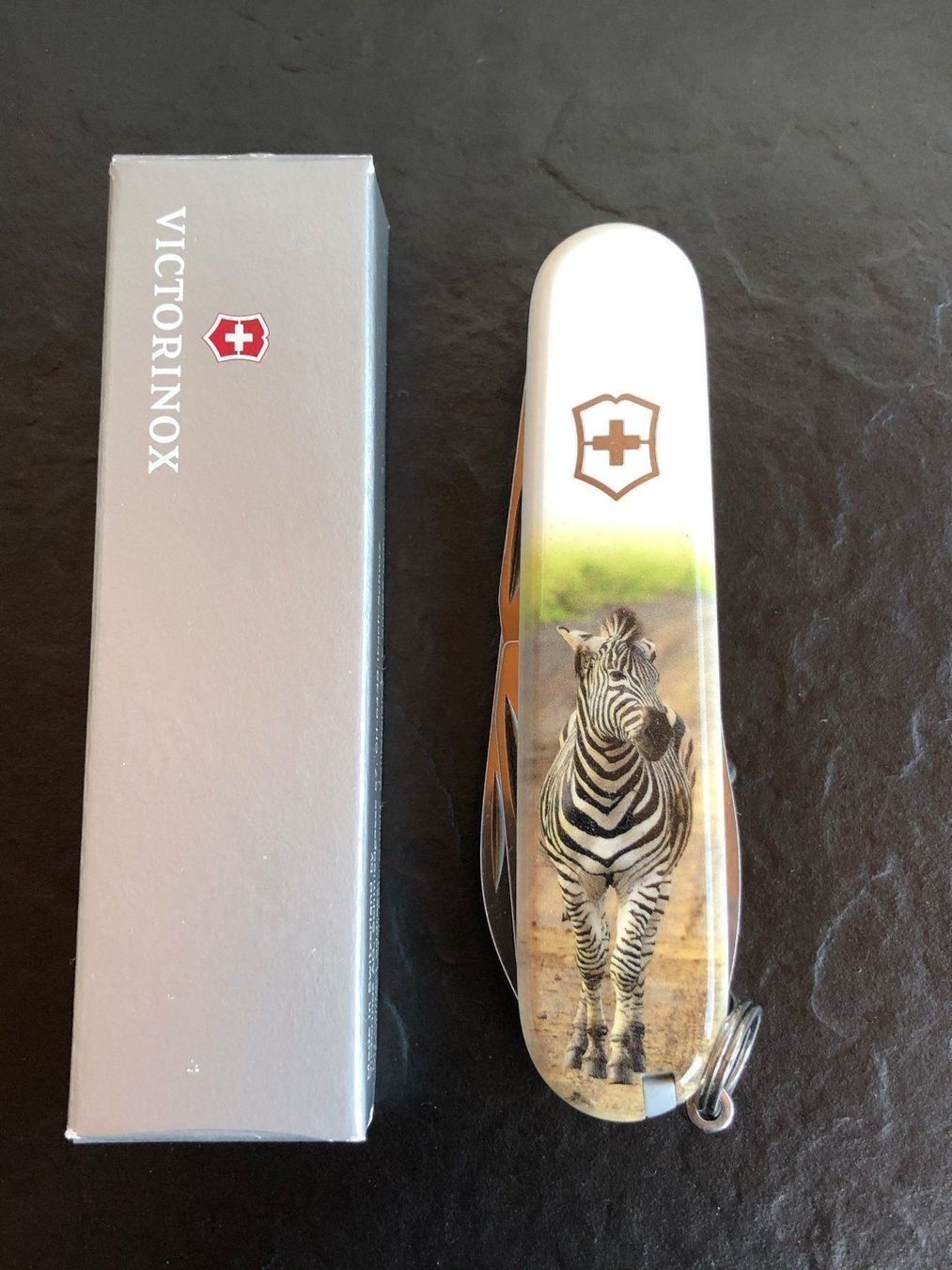 Victorinox Coltelli tascabile: Spartan Zebra, Victorinox Sackmesser new – Nuovo e nell'imballaggio originale da Herisau venduto da Skalay