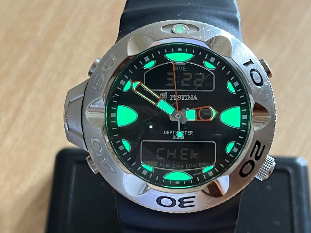 Pièces Détachées Pour Montre Festina Depthmeter 200 M Dive Alarm Log - Mouvement Et Composants